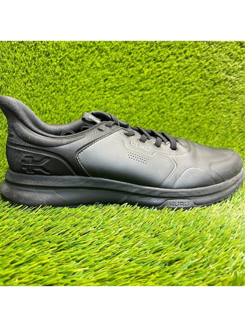 Kuru Shift Mens Size 12.5 Jet Black Athletic Leather Anti-Slip Shoes Sneakers